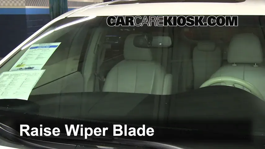 2011 Toyota Sienna XLE 3.5L V6 Windshield Wiper Blade (Front)